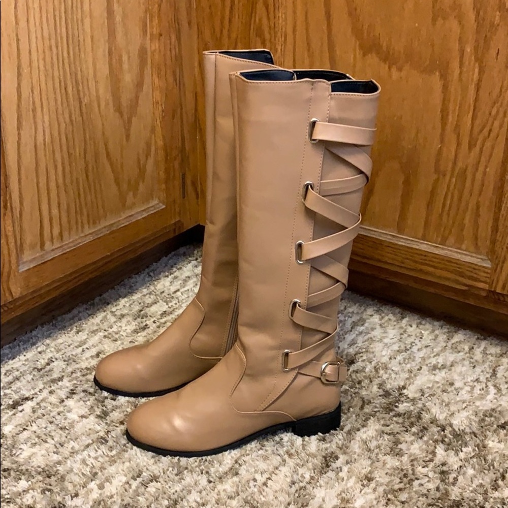 NEW LACE UP FASHION BOOTS, US 9/10, Cafe Beige